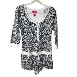 Victorias Secret Romper Pajama Henley Y2K White Black Leopard Womens Size M